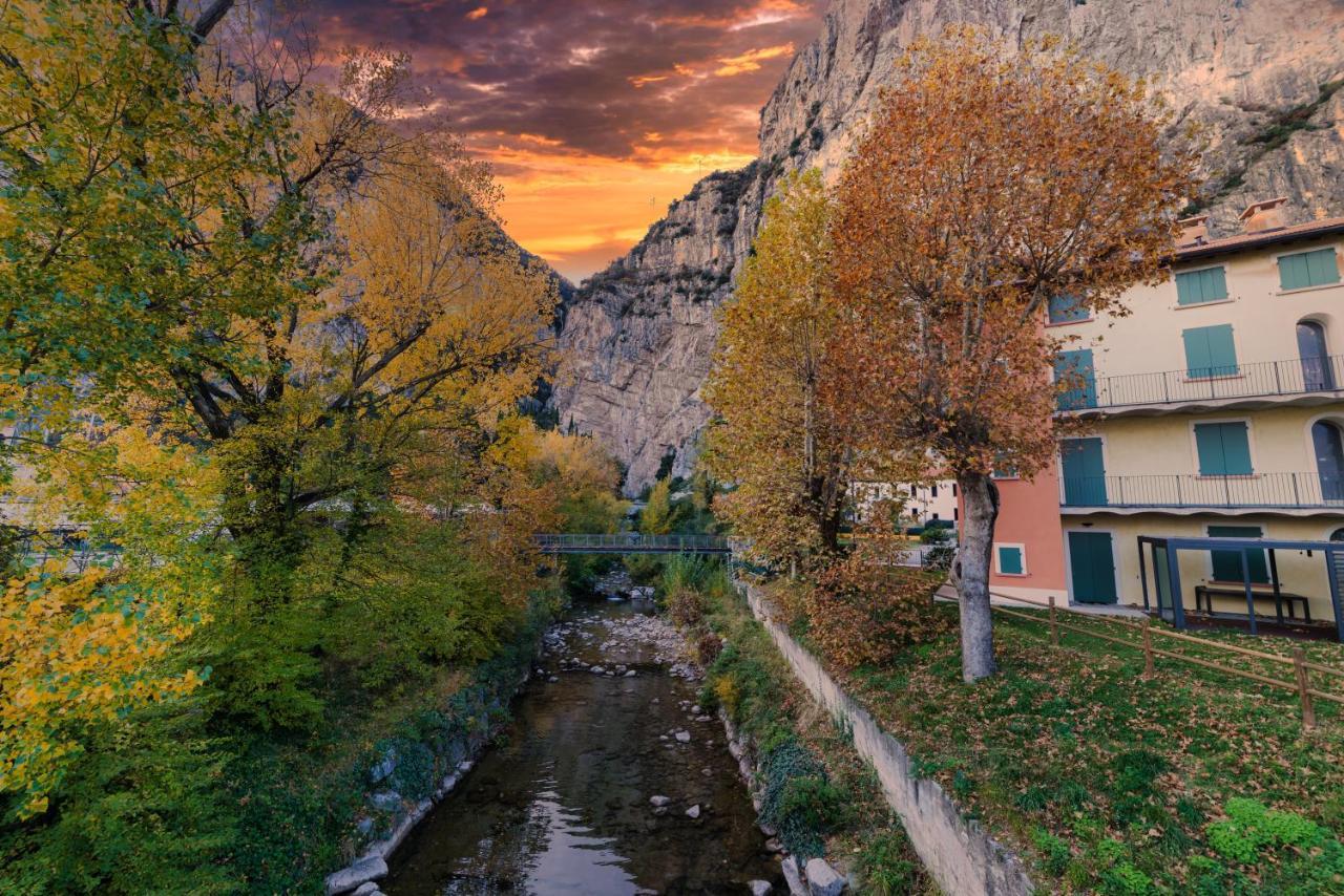 Dv Garda Suite Campione del Garda Exterior photo