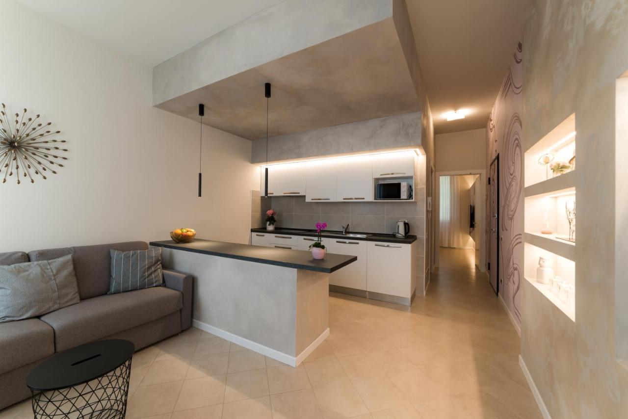 Dv Garda Suite Campione del Garda Exterior photo